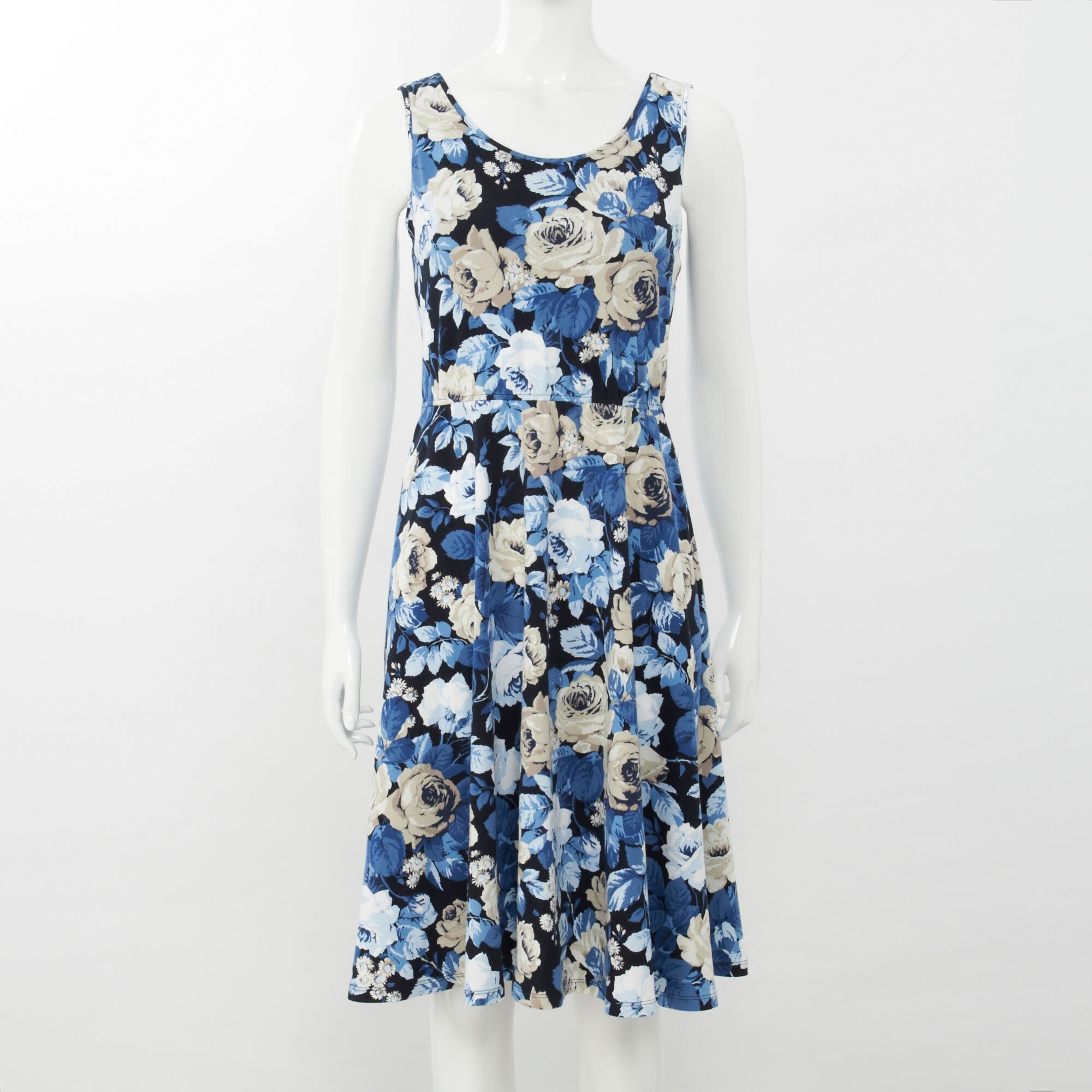 studio sanderson uniqlo dress