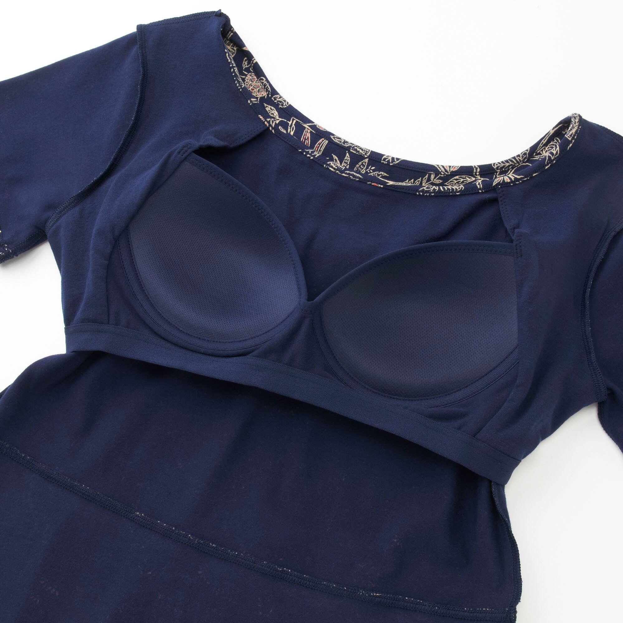 studio sanderson uniqlo dress