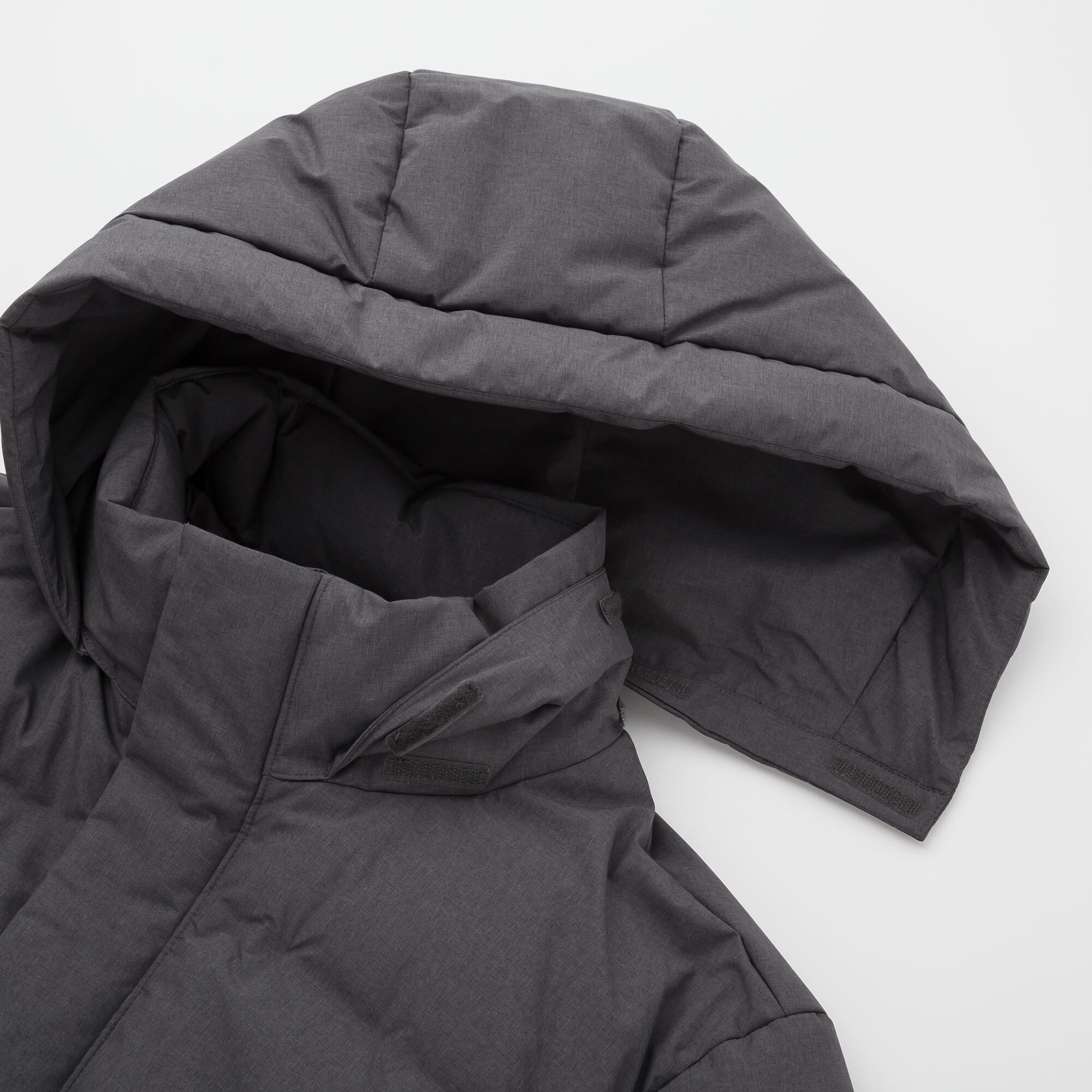 uniqlo langer seamless down mantel
