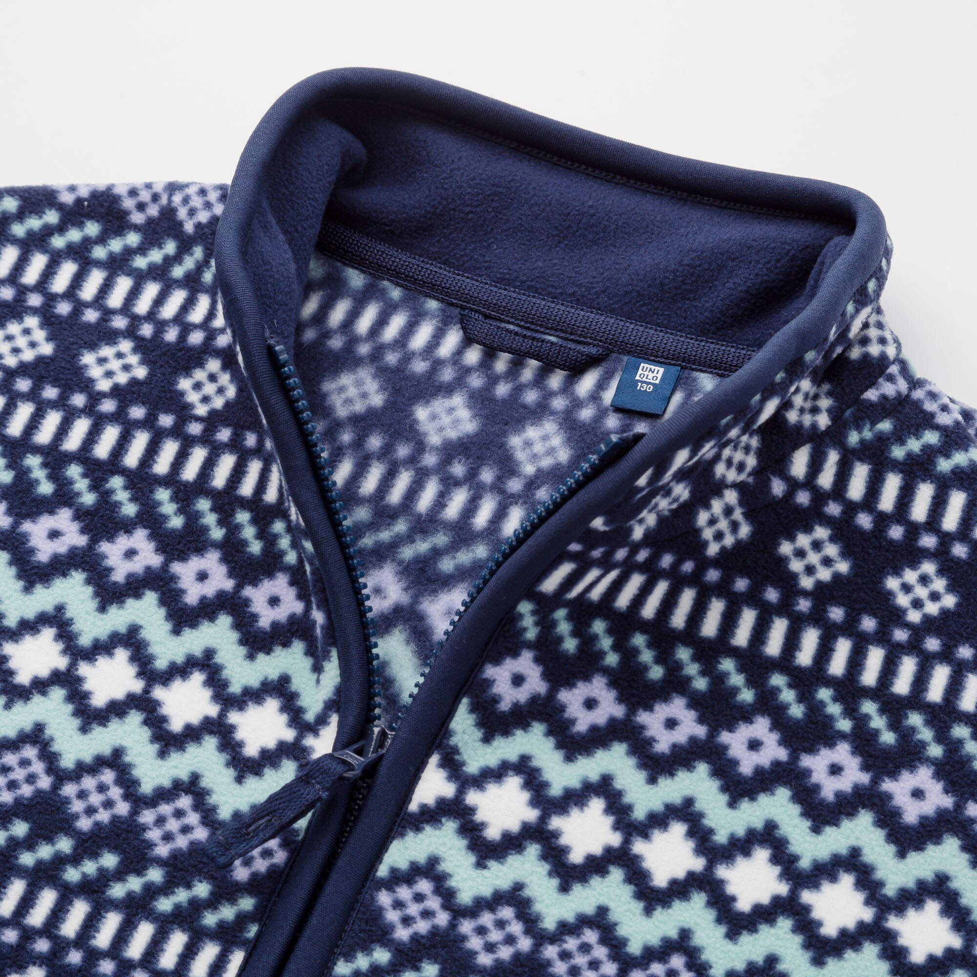 uniqlo printed fleece
