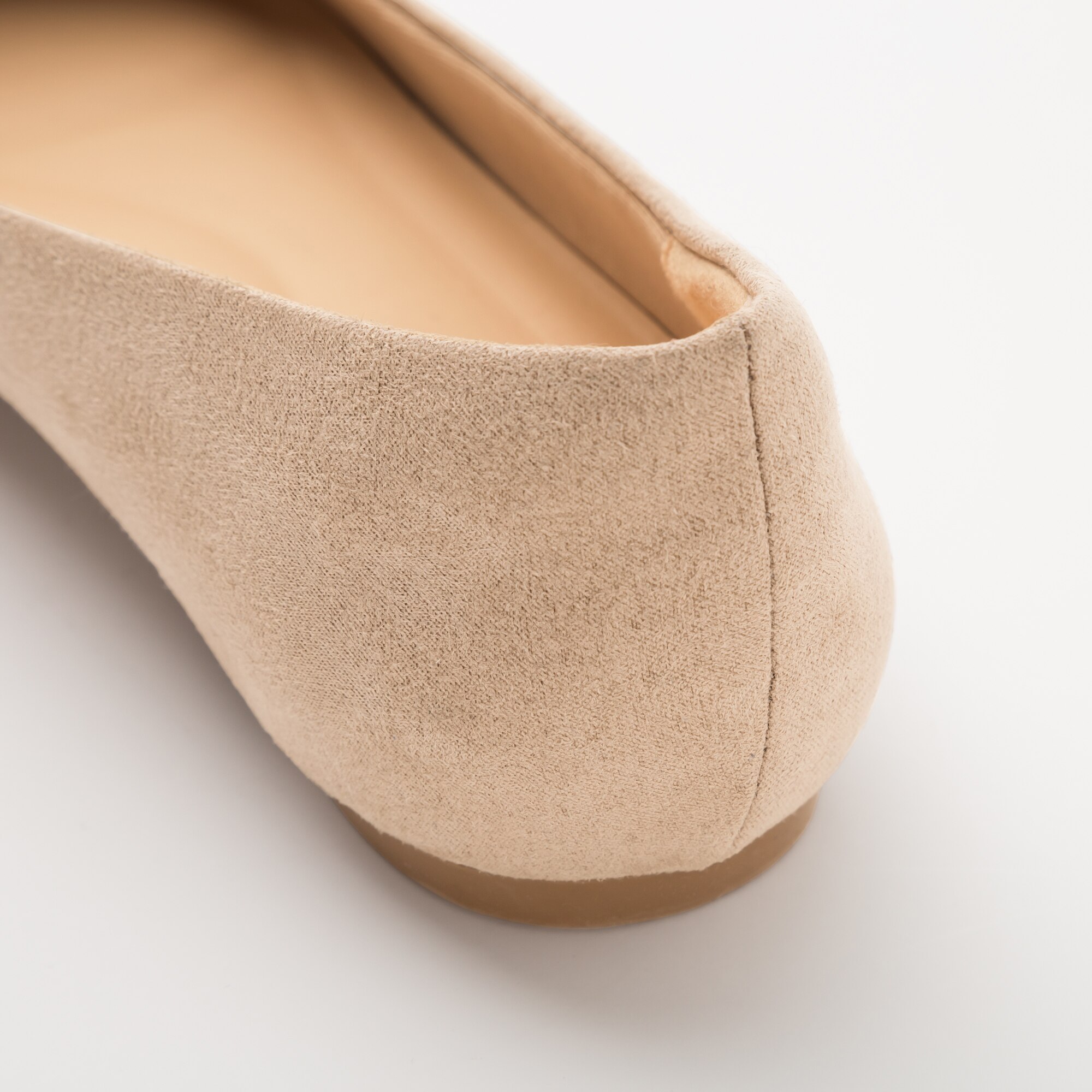 womens beige flat shoes