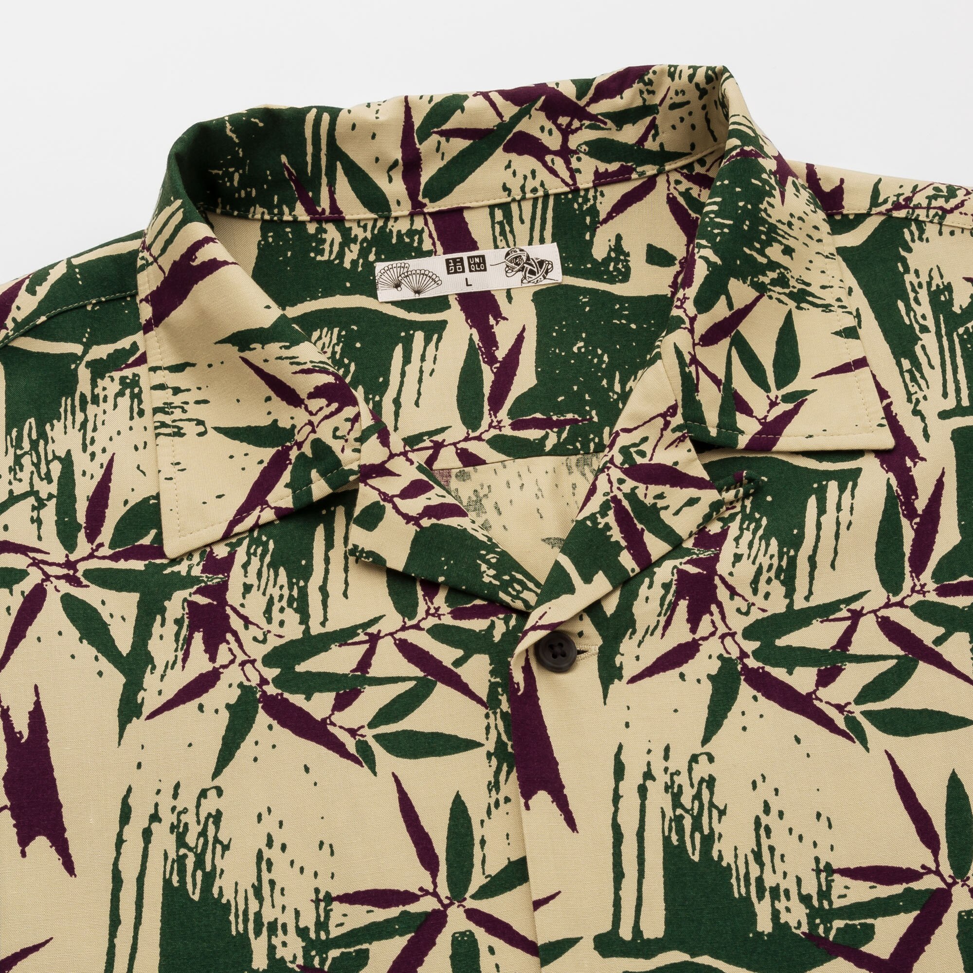 Camisa Cuello Abierto Manga Corta Estampada Hombre | UNIQLO Ito Jakuchu Colección UT | Hombre | UNIQLO ES