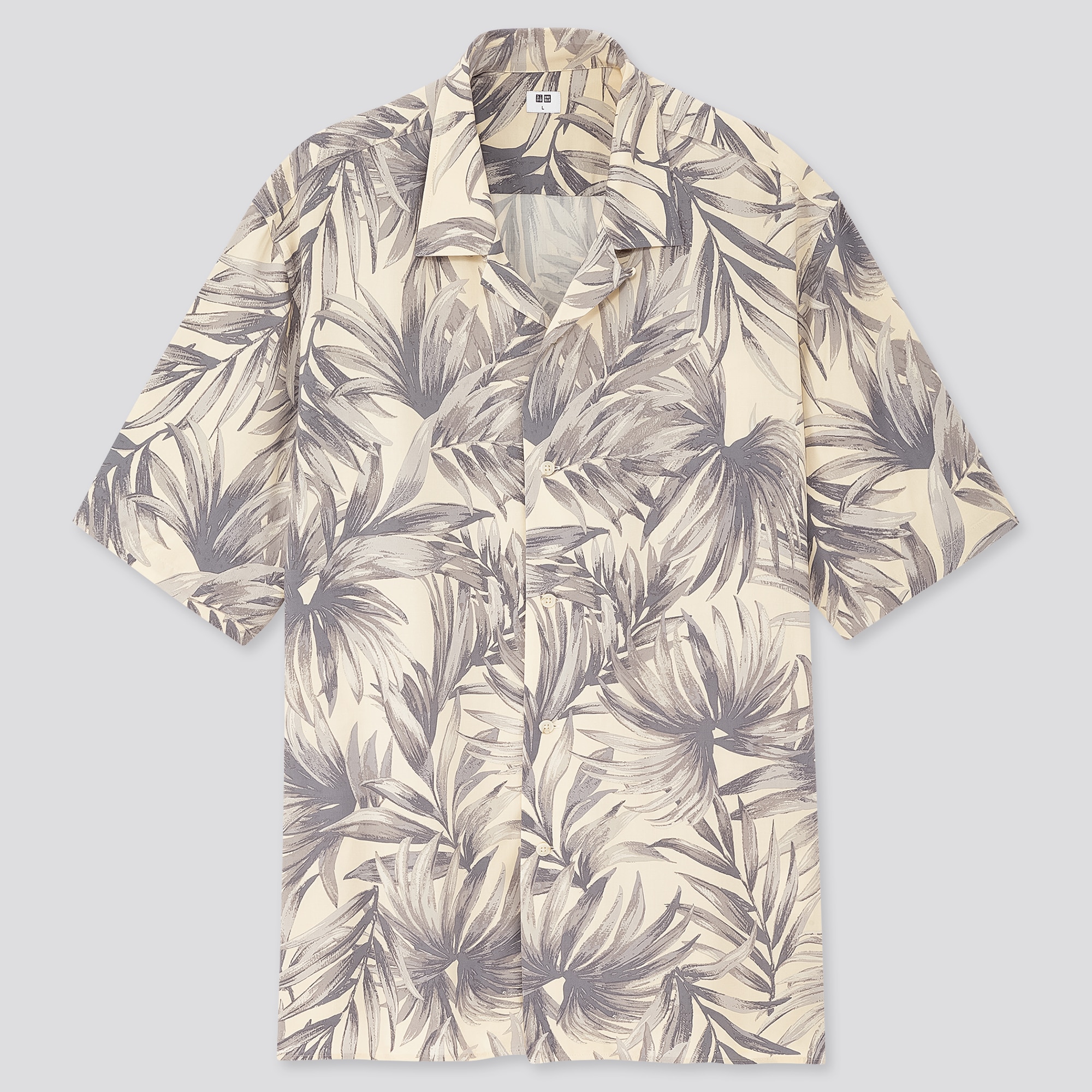 UNIQLO Men Rayon Printed Regular Fit Short Sleeved Shirt (Open