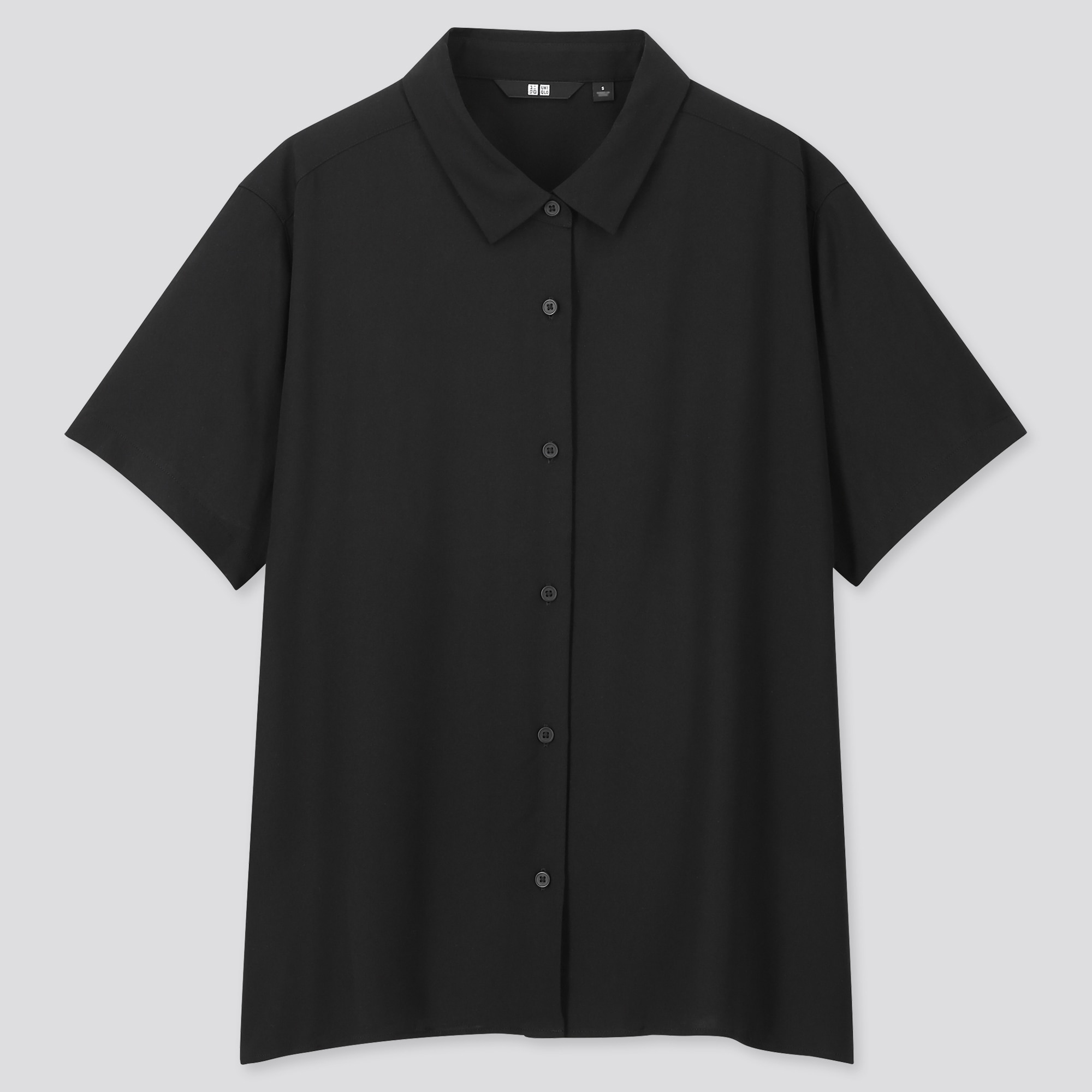 uniqlo black button down