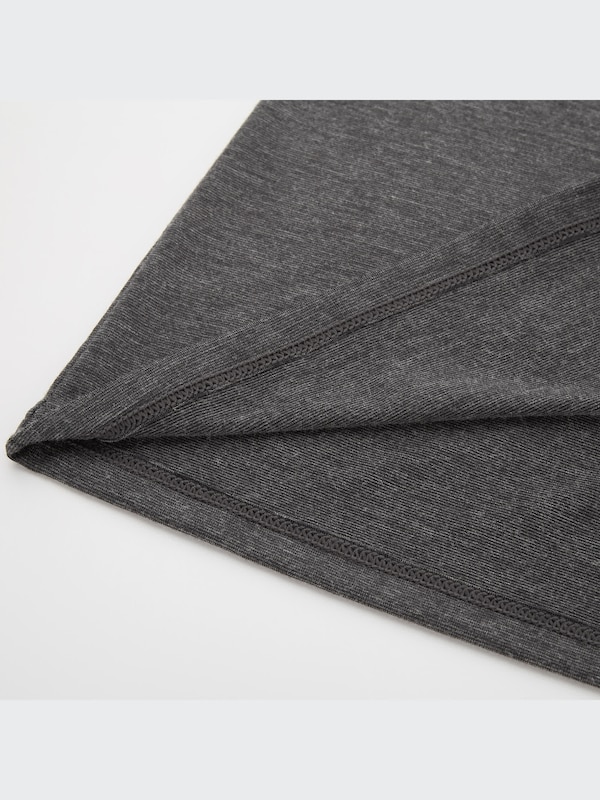 HEATTECH Crew Neck Long-Sleeve T-Shirt