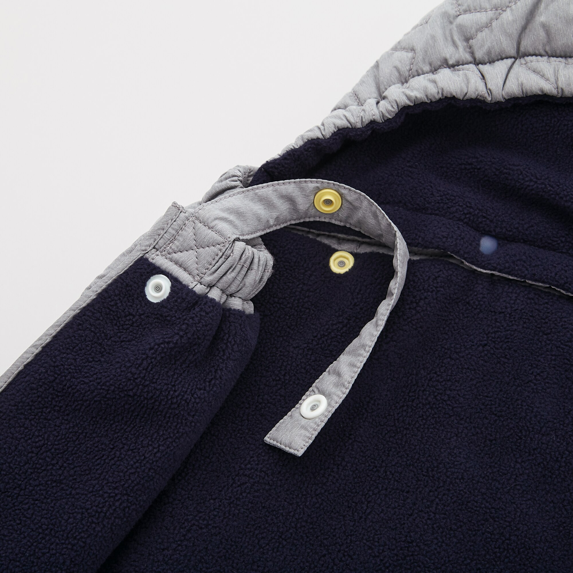 uniqlo stroller blanket