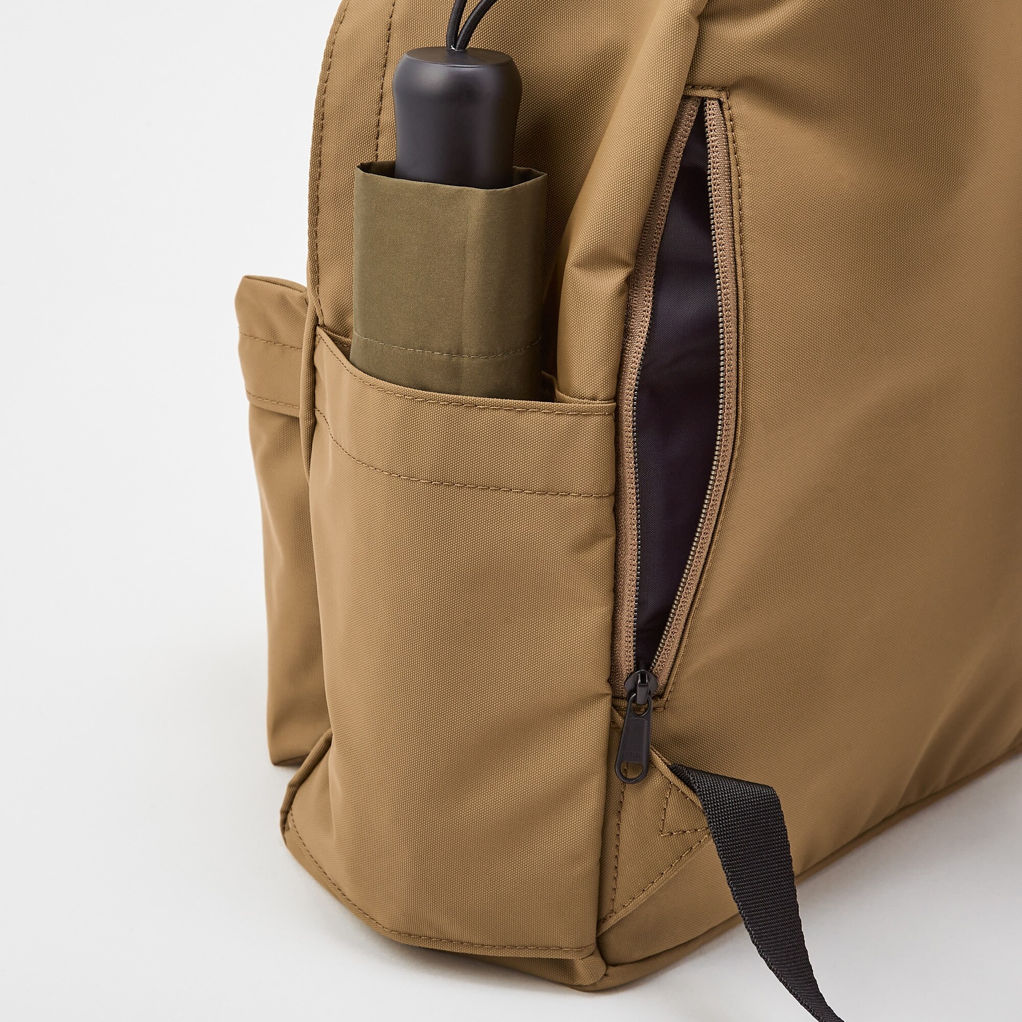 uniqlo backpack