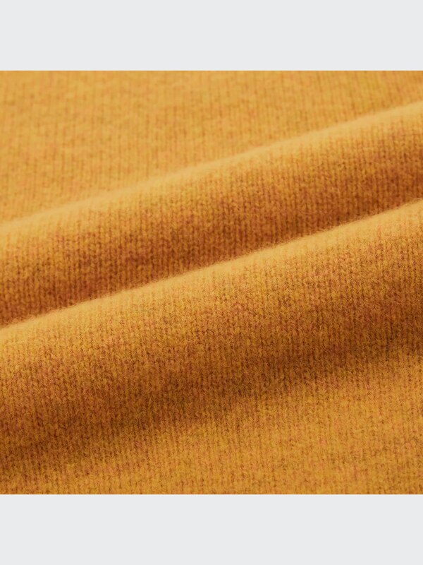 Premium Lambswool Crew Neck Long-Sleeve Sweater