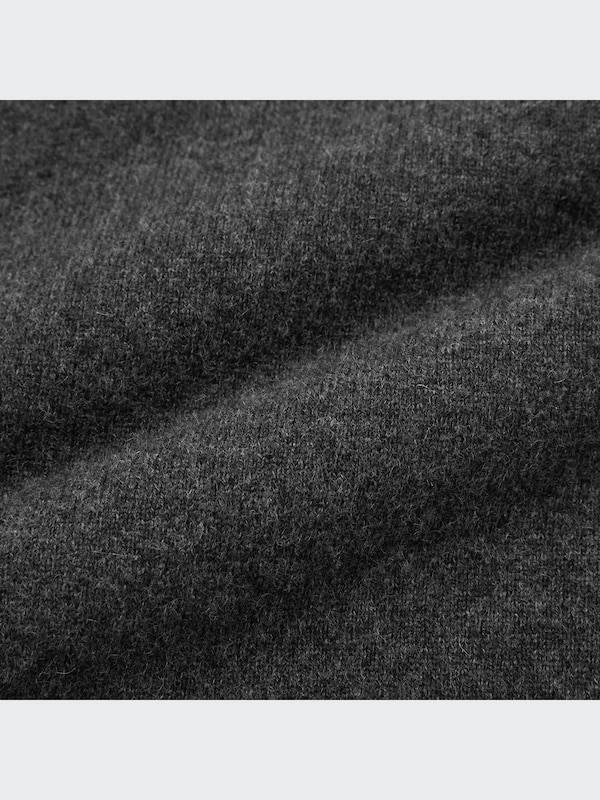 Cashmere Turtleneck Long-Sleeve Sweater