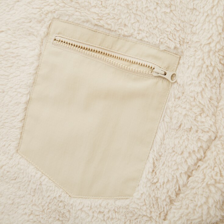 uniqlo fluffy yarn fleece pullover shirt