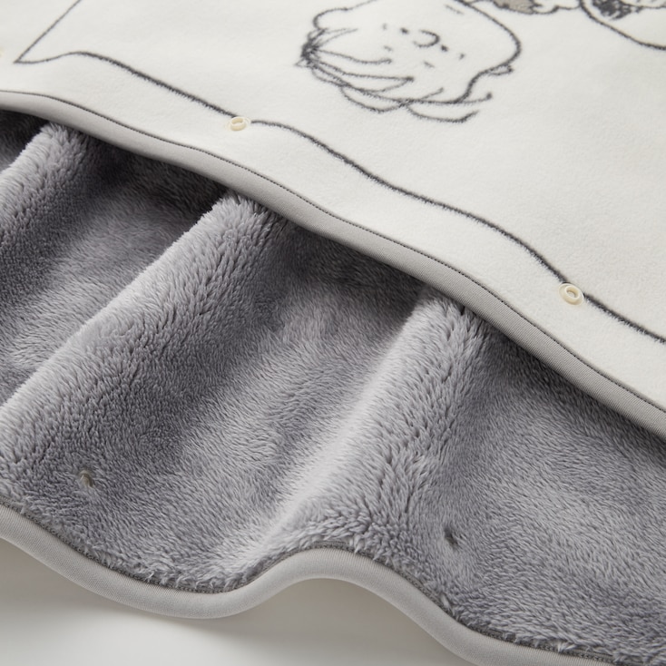 PEANUTS HOLIDAY COLLECTION REVERSIBLE FLEECE BLANKET EXCLUSIVE) UNIQLO US