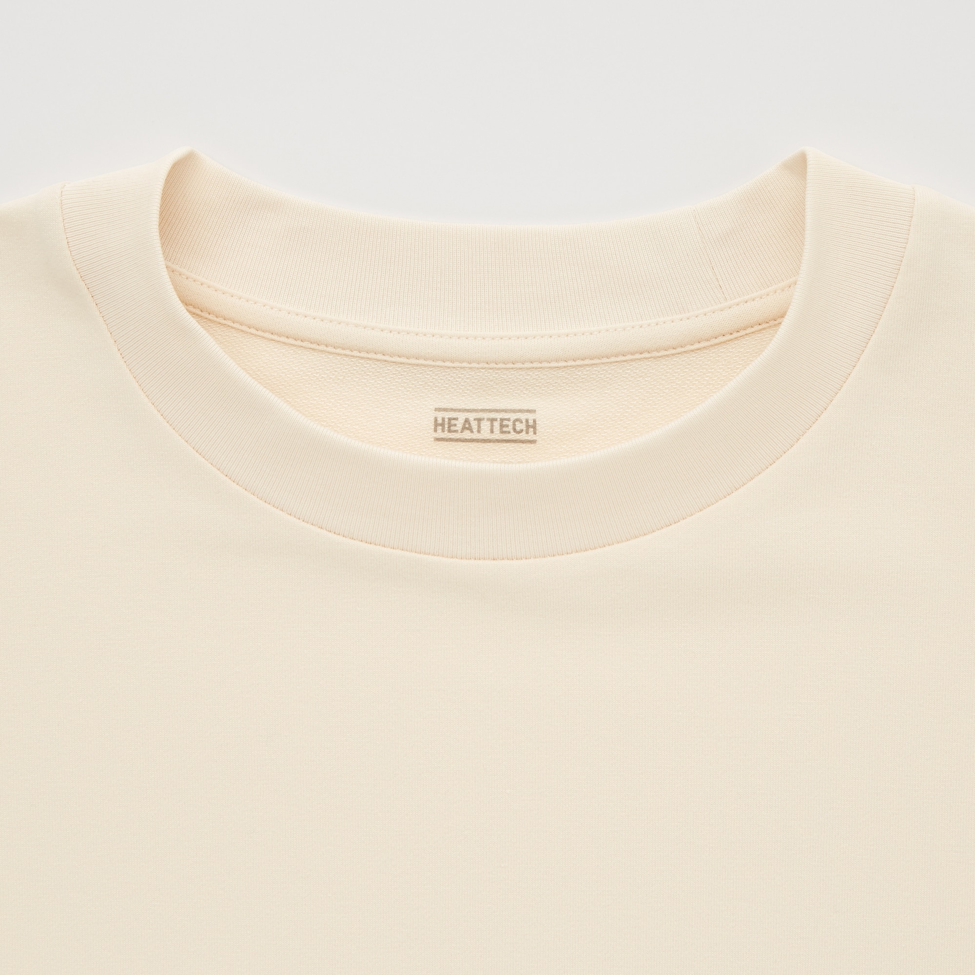 uniqlo thermal long sleeve