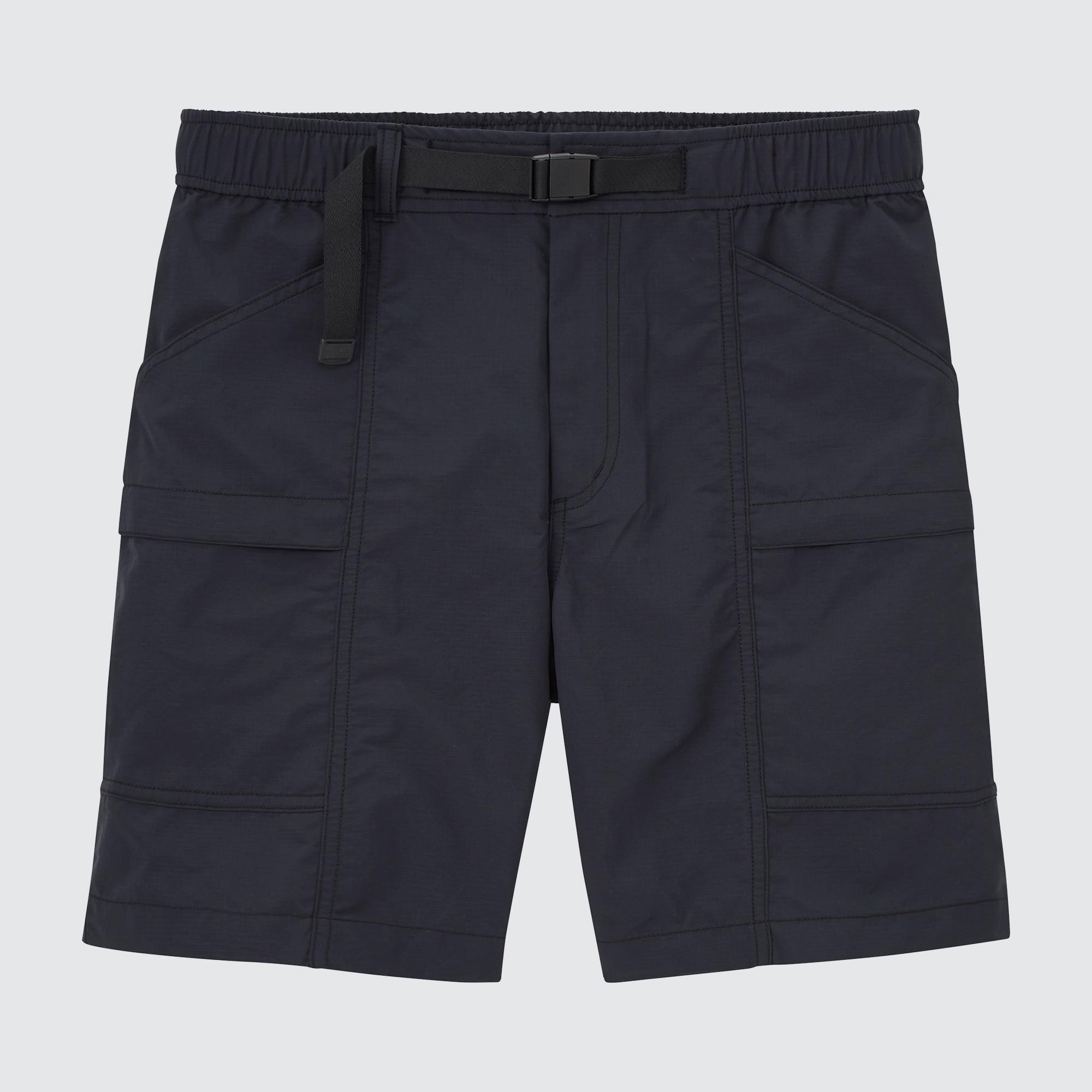UNIQLO on X: Casual meets the outdoors 🩳 Style up these high-performance  Nylon Utility Geared Shorts for a practical day look for him or her:   #Unisex #Genderless #UniqloUSA #LifeWear   /