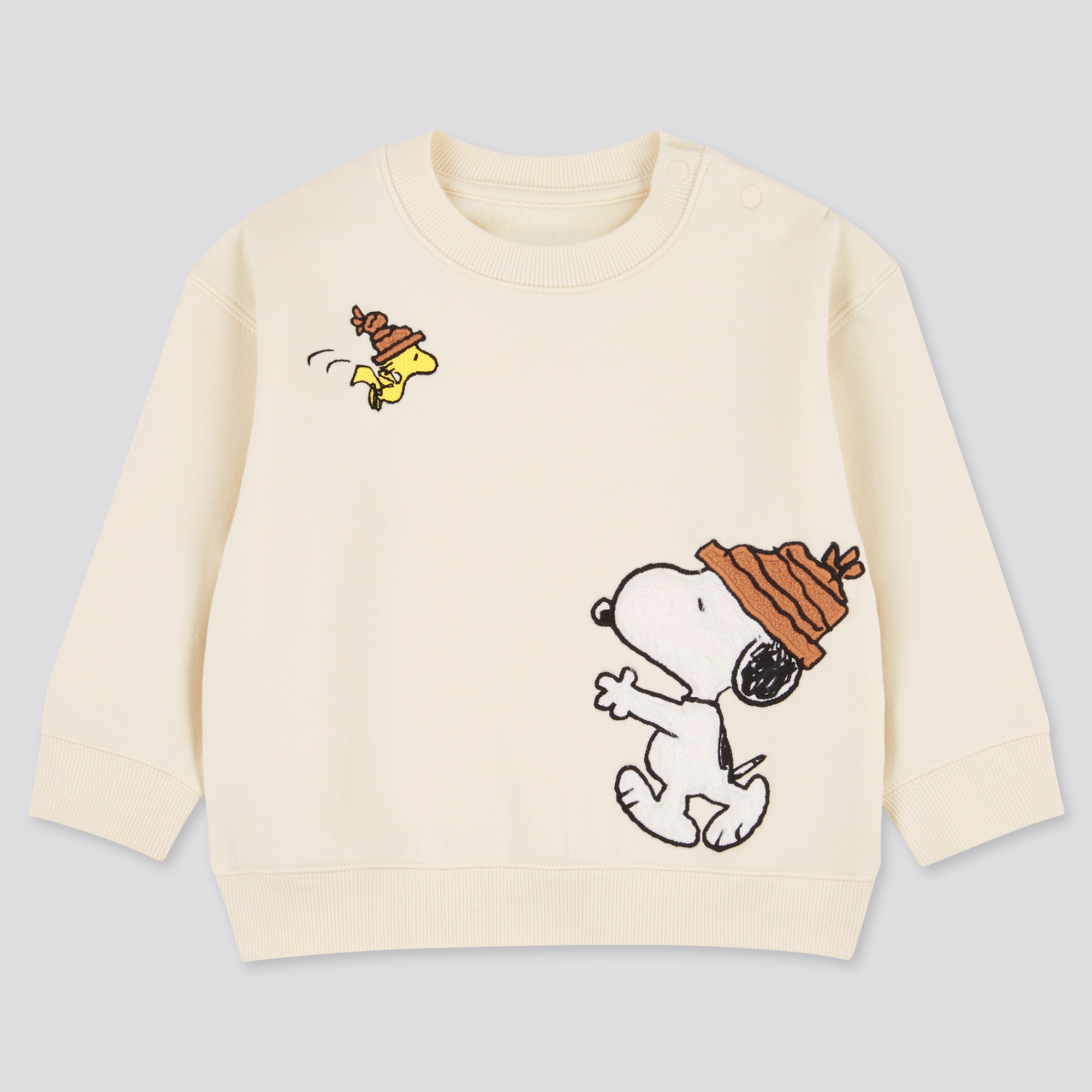 uniqlo snoopy sweater