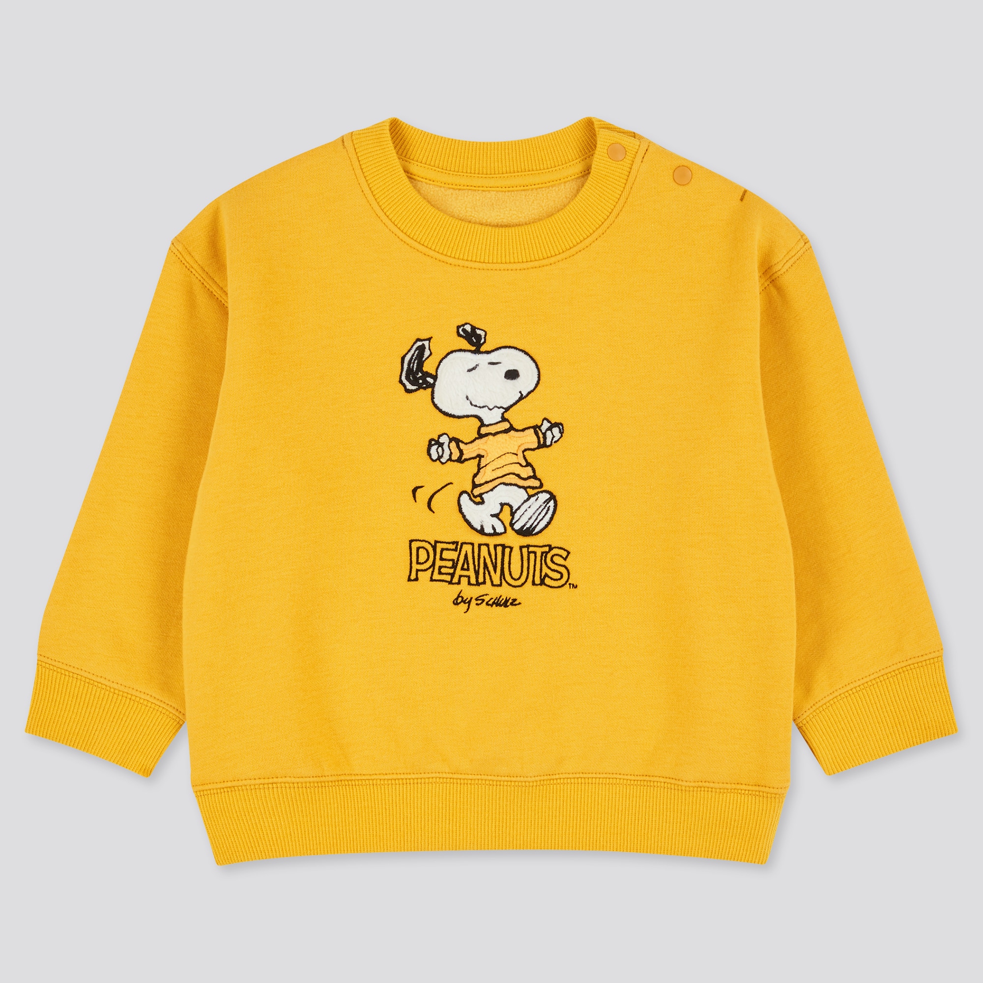 uniqlo peanuts sweatshirt