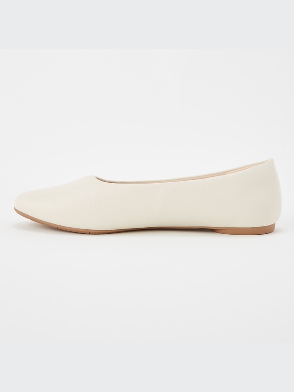Comfort Feel Touch Round-Toe Flats