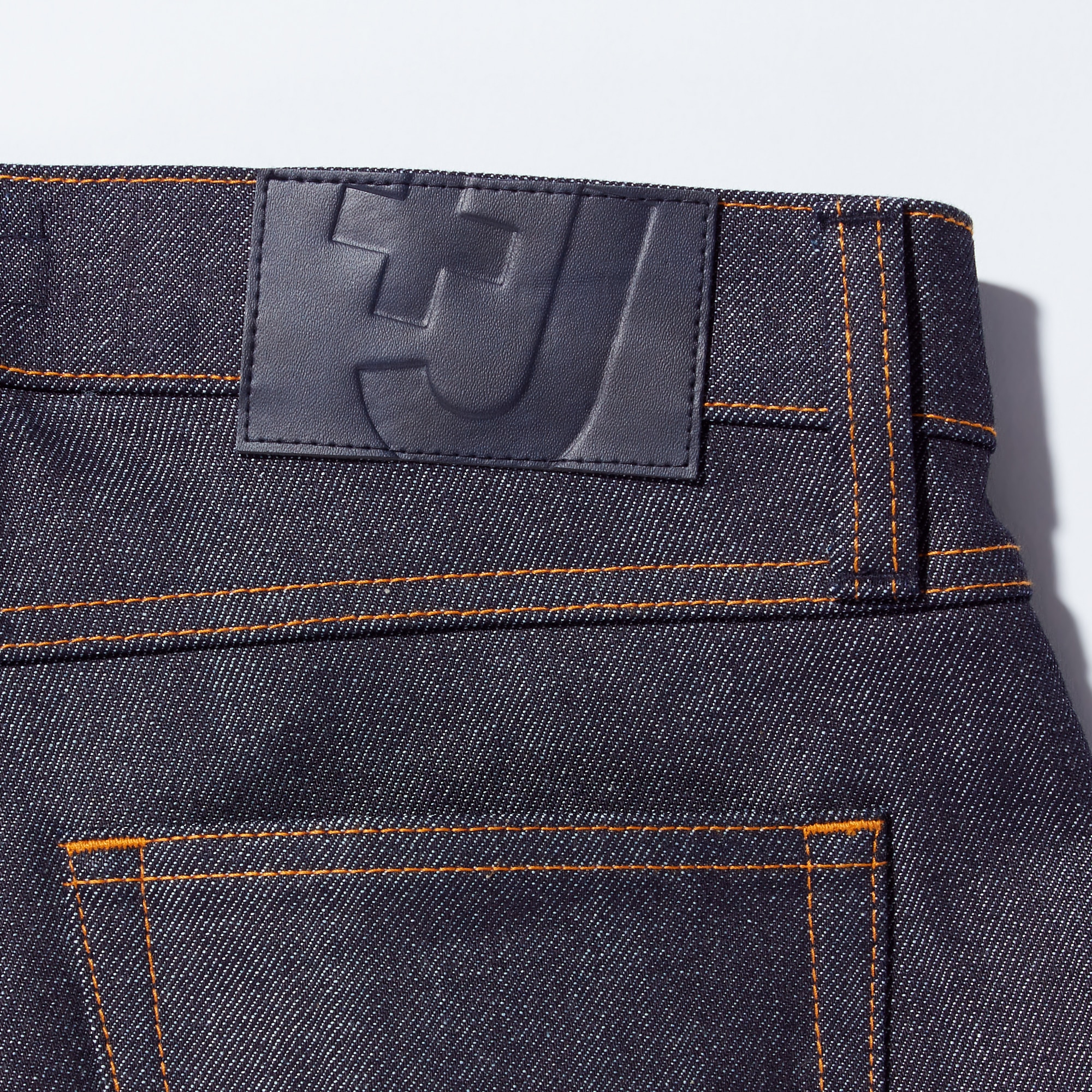 SELVEDGE STRAIGHT JEANS | UNIQLO AU