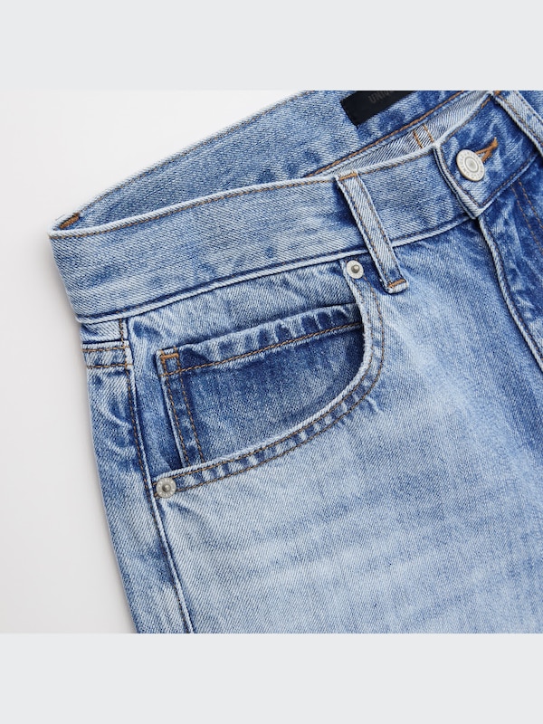 Relaxed Tapered Ankle Jeans
