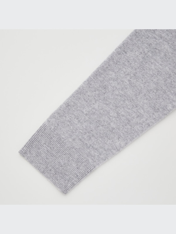 Cashmere Turtleneck Long-Sleeve Sweater
