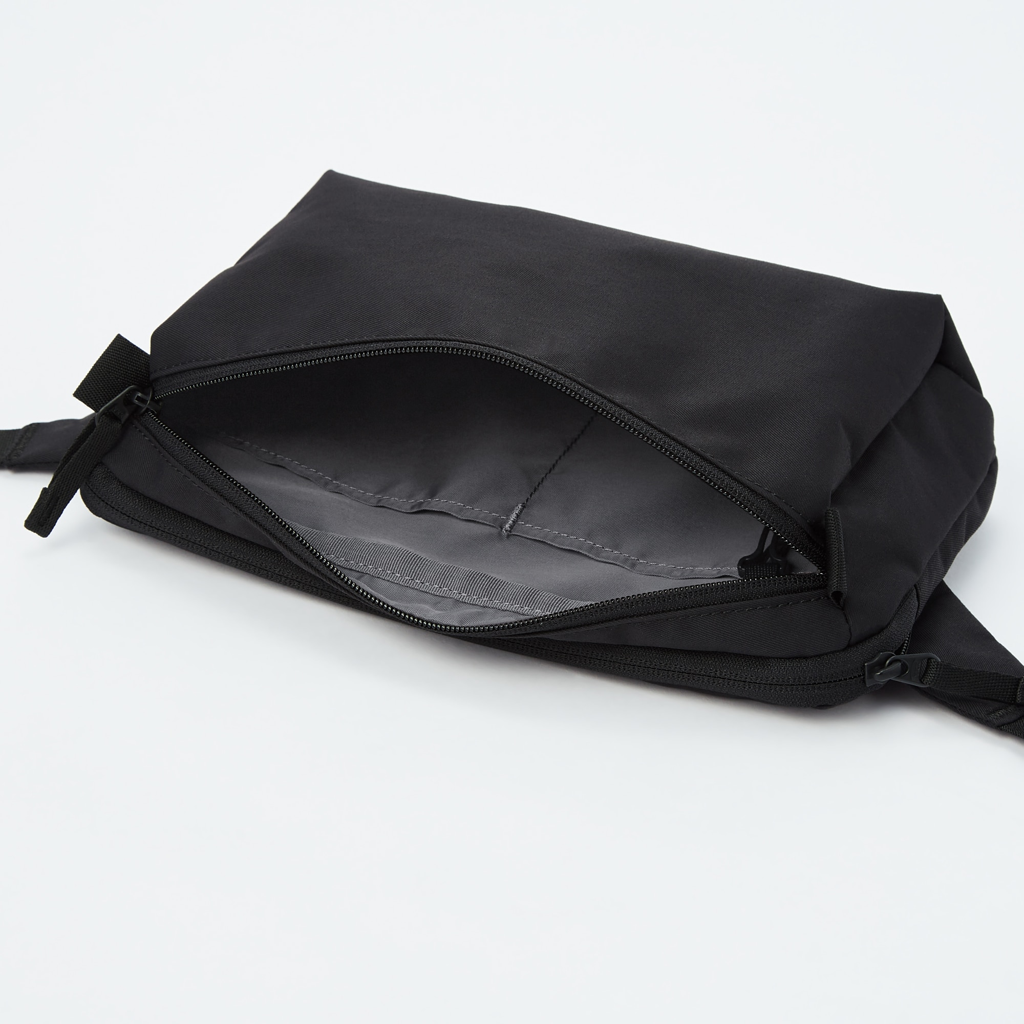 uniqlo single strap backpack review