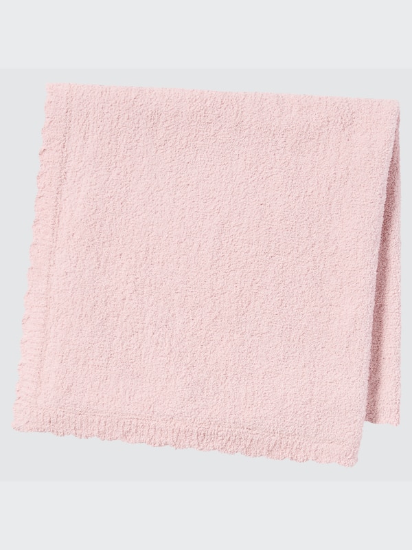 SOFT FLUFFY BLANKET