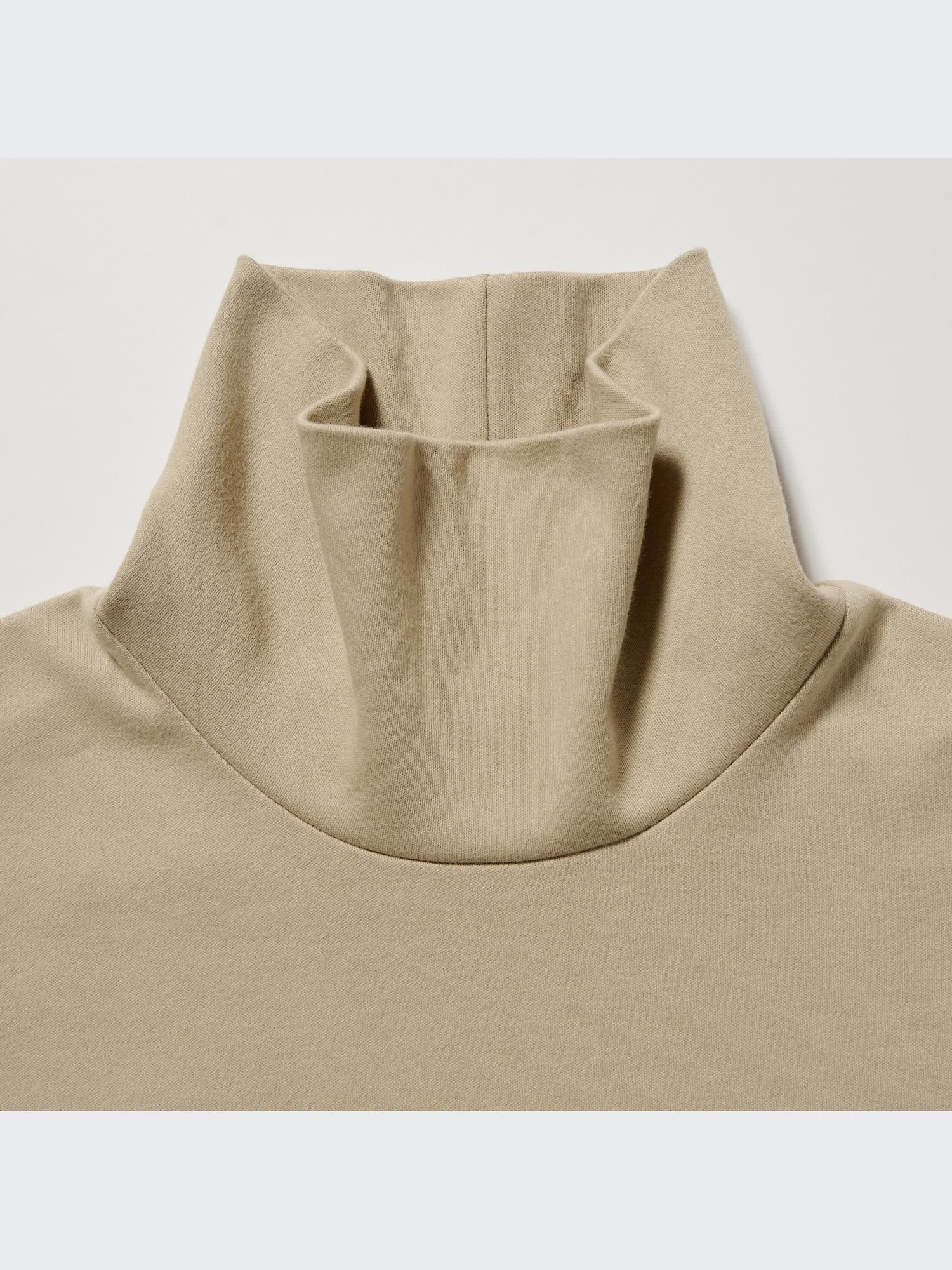 ＊しず＊　1011 Smooth Stretch Cotton Turtleneck Long-Sleeve T-Shirt | UNIQLO US