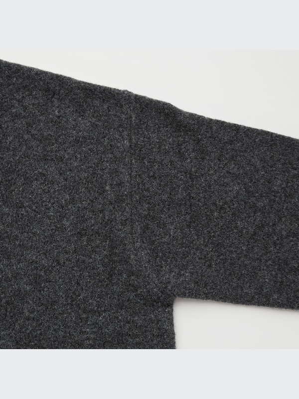 Souffle Yarn V-Neck Cropped Cardigan