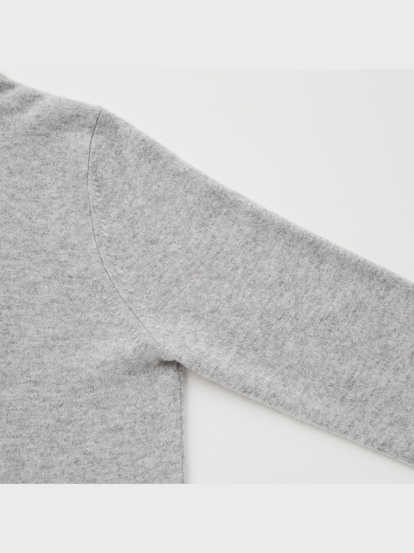 CASHMERE TURTLENECK SWEATER