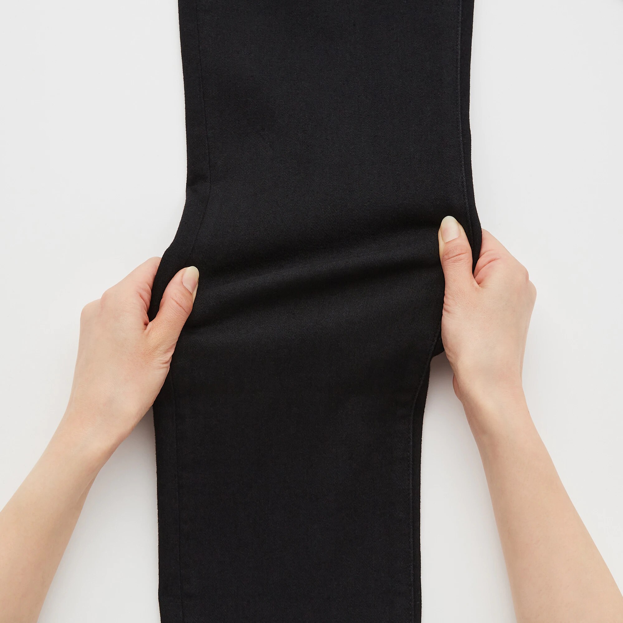 MEN'S HEATTECH ULTRA STRETCH SLIM FIT 