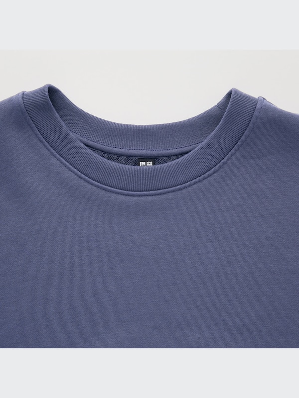 Relaxed Long-Sleeve Sweatshirt