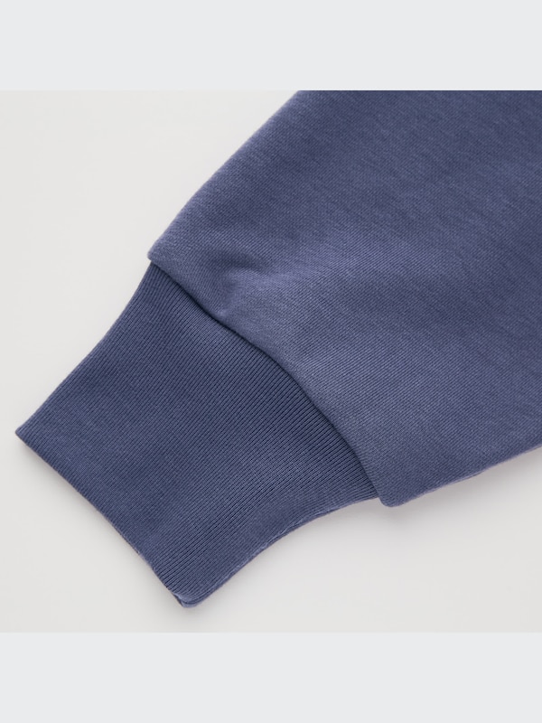 Relaxed Long-Sleeve Sweatshirt