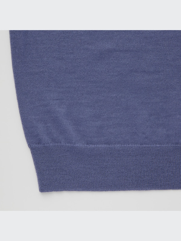 EXTRA FINE MERINO V-NECK SWEATER