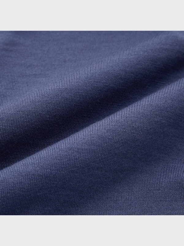 EXTRA FINE MERINO V-NECK SWEATER