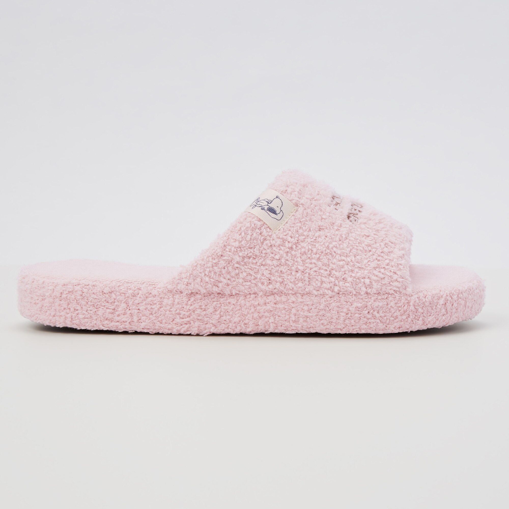 Uniqlo peanuts online slippers