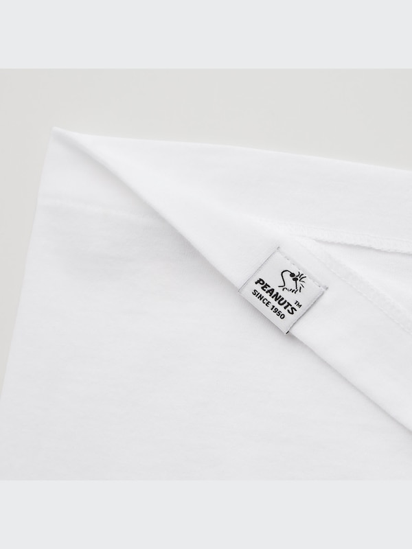 Peanuts UT (Short-Sleeve Graphic T-Shirt)