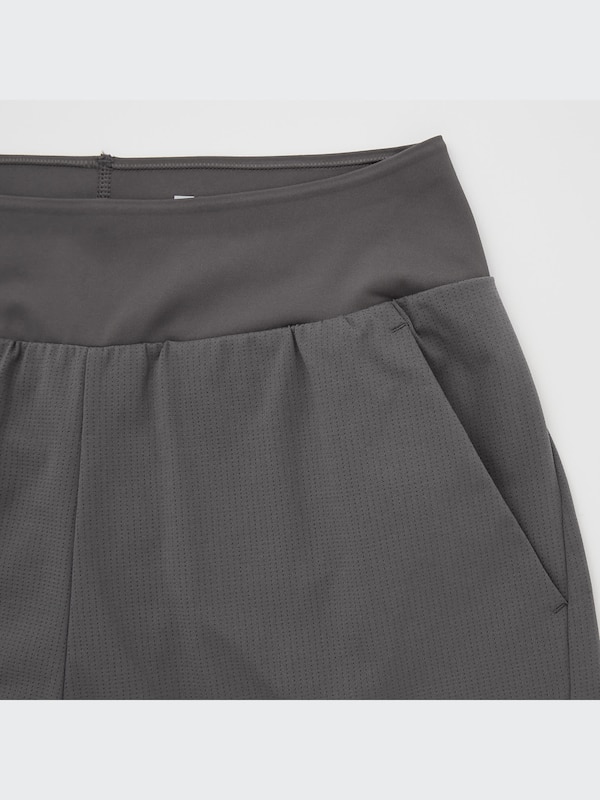 EXTRA STRETCH ACTIVE RUNNING SHORTS