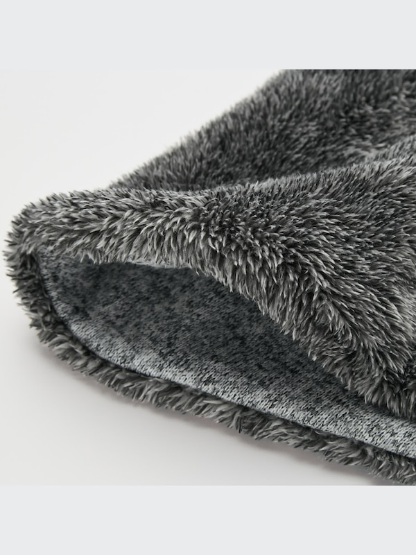 HEATTECH Fluffy Yarn Fleece Reversible Neck Warmer