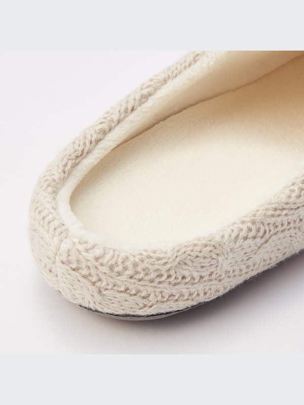 CABLE KNIT WASHABLE ROOM SHOES