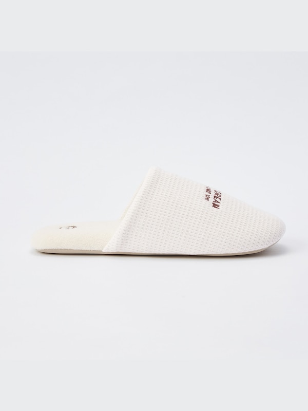 Winnie The Pooh Slippers