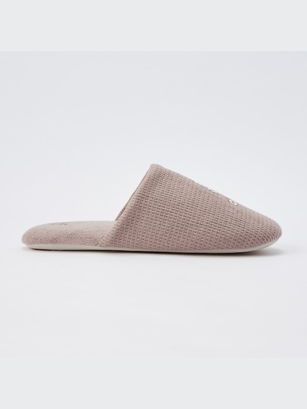 Winnie The Pooh Slippers