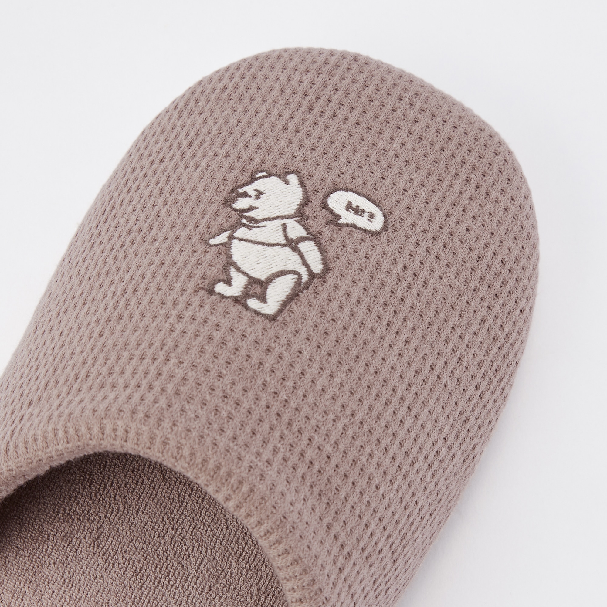 Uniqlo disney slippers hot sale