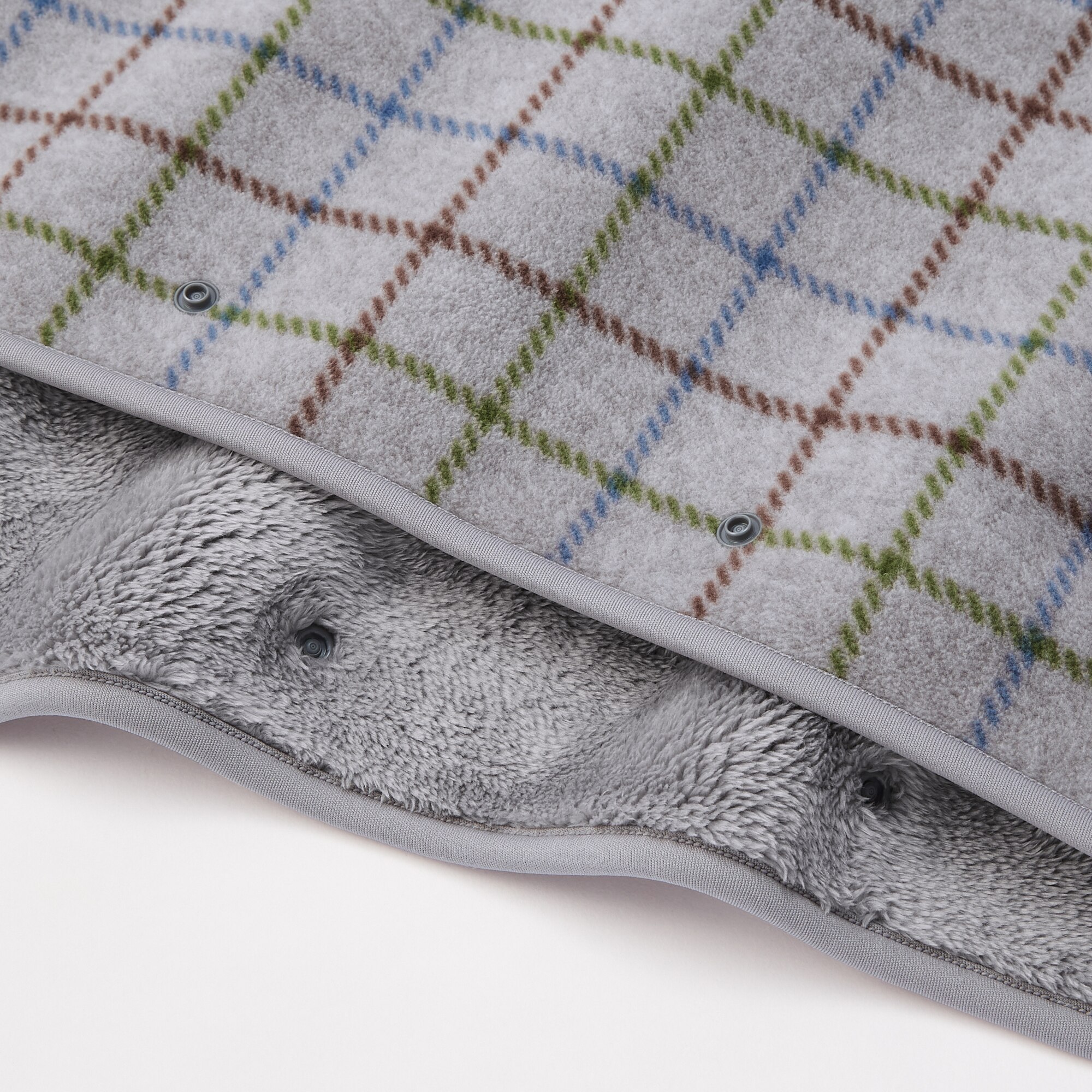 Fleece Reversible Blanket | UNIQLO UK