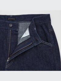 Wide-Fit Jeans
