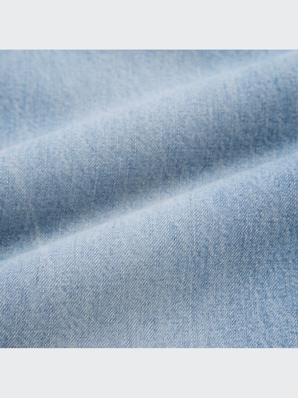 Wide-Fit Jeans