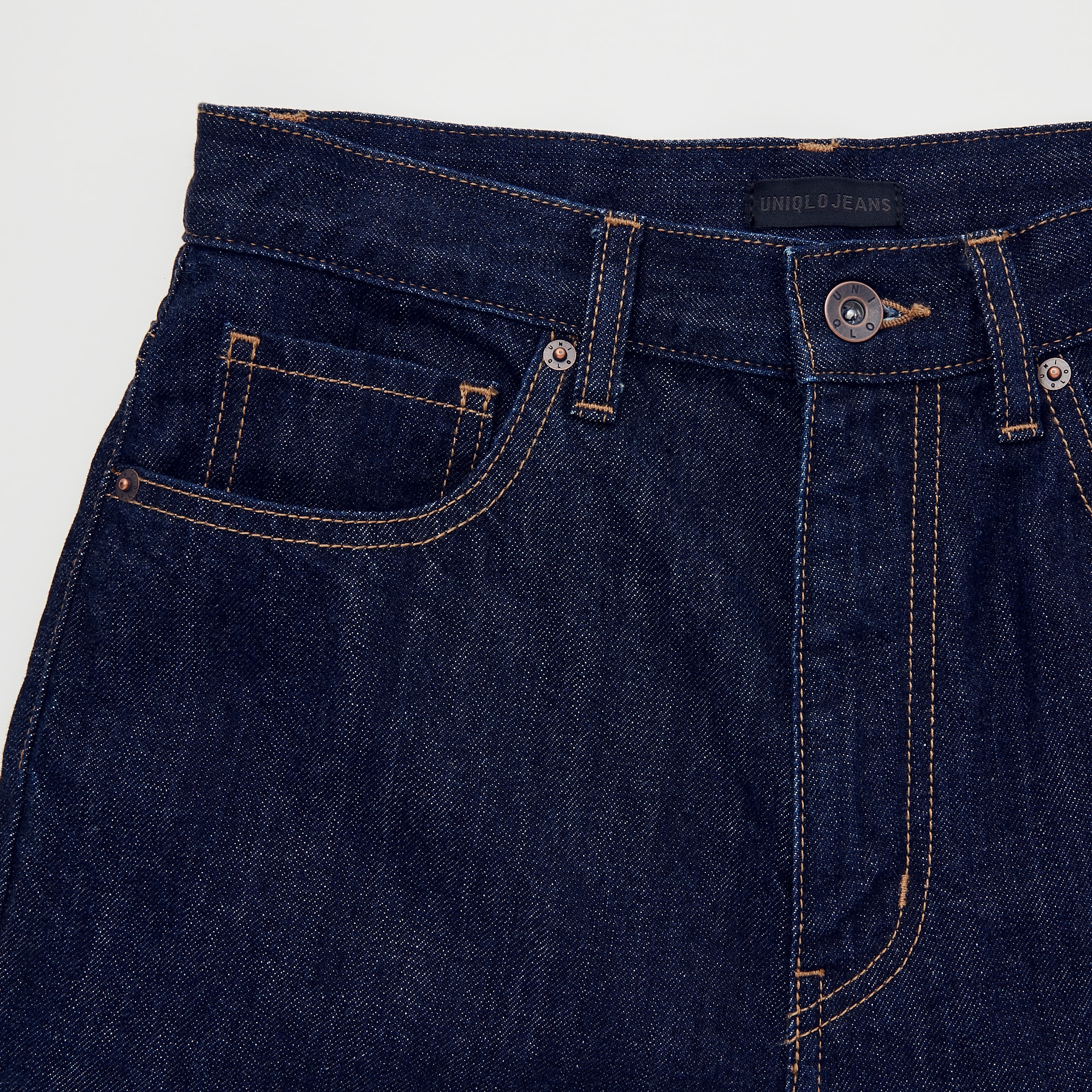 uniqlo peg jeans