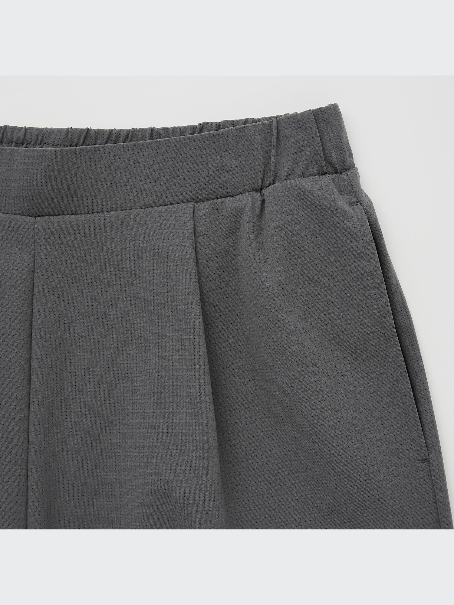 パンツ UNTRACE_156 - CURVE TAPERED PANTS Easy Curved Pants | UNIQLO US