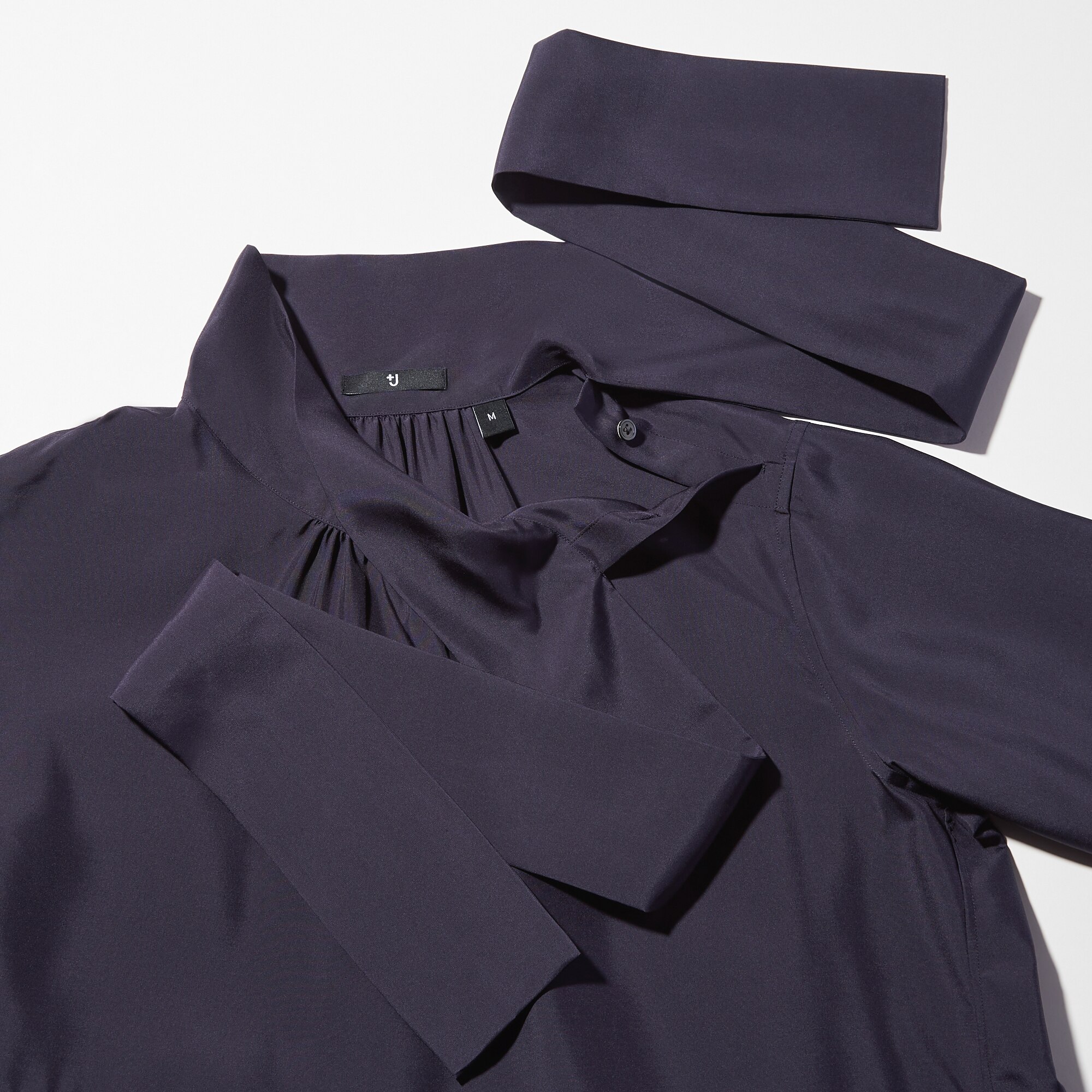 WOMEN'S +J SILK BOW TIE LONG SLEEVE 