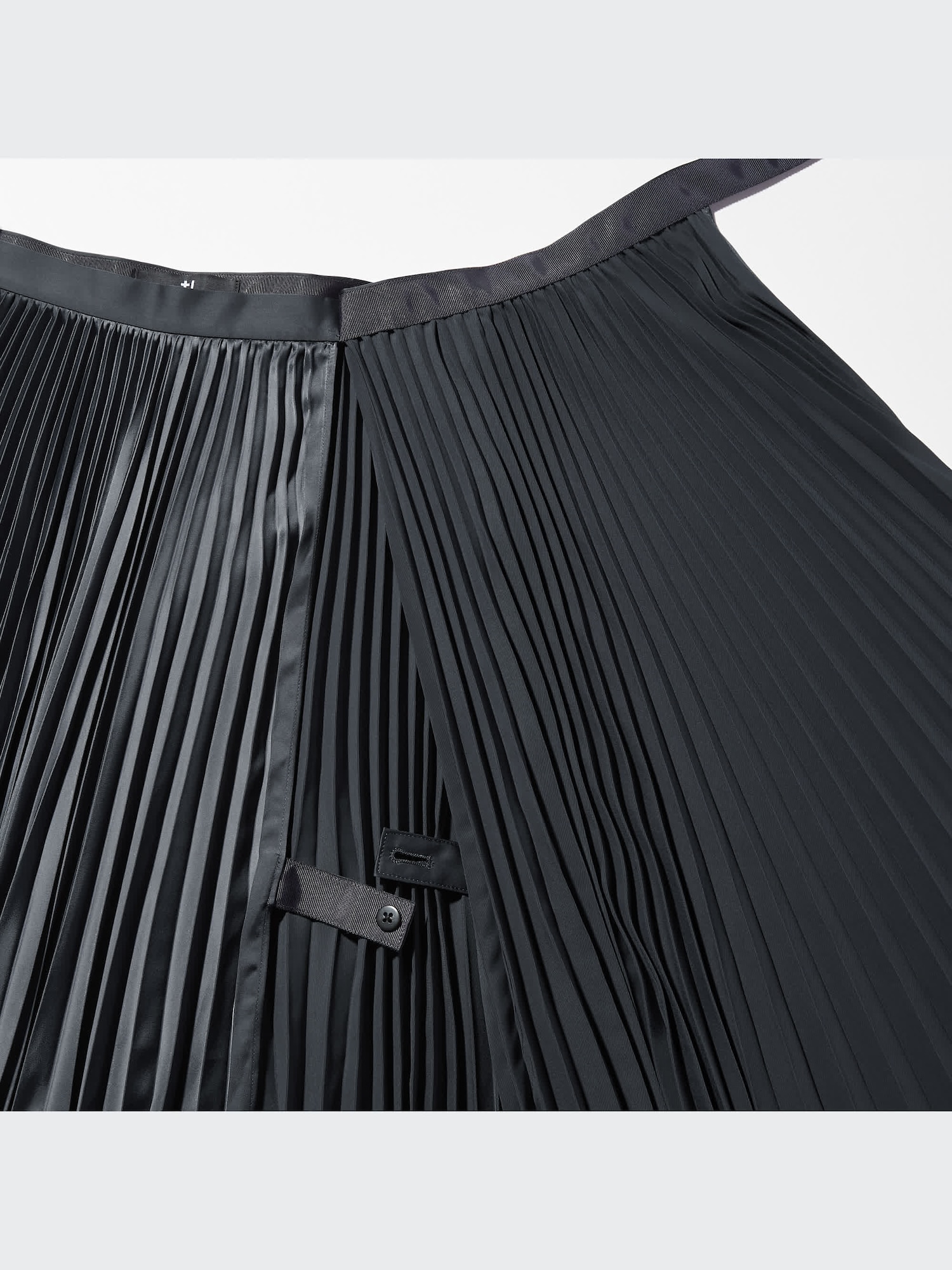 海外限定スパイク販売 Skirt Long Wrap Pleated J | US UNIQLO スカート