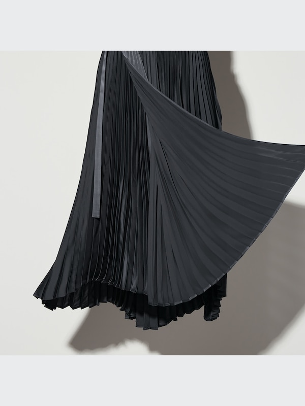 +J Pleated Wrap Long Skirt