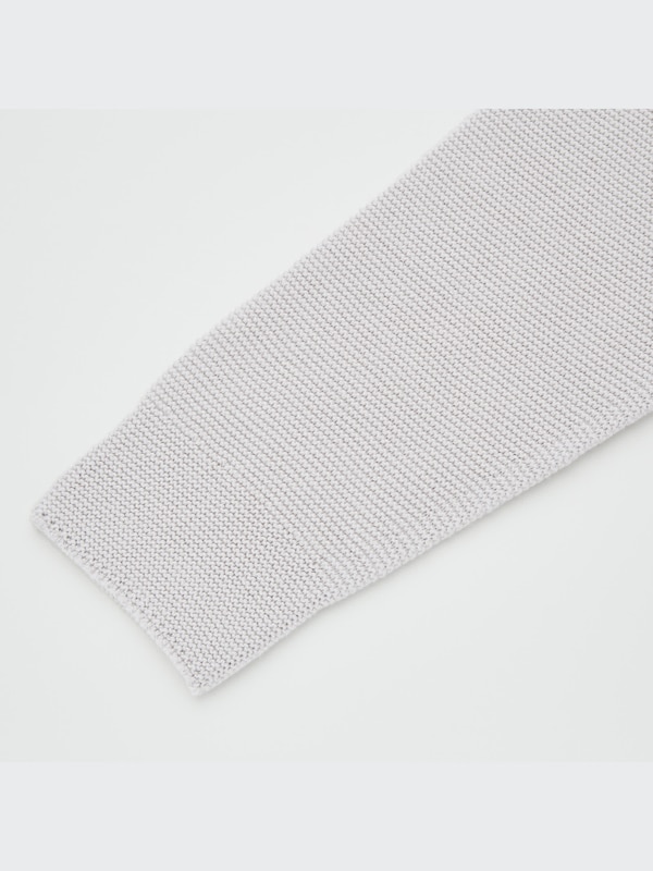 3D Knit Crew Neck Long-Sleeve Sweater